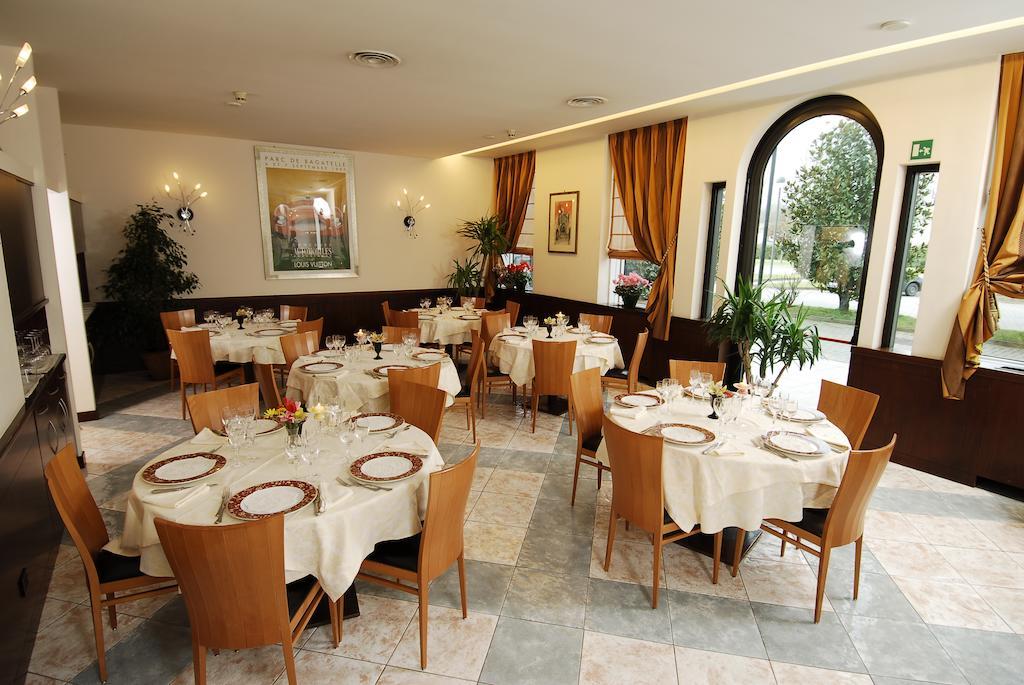 Park Hotel Ripaverde Borgo San Lorenzo Buitenkant foto