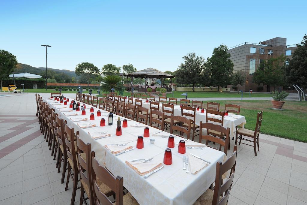 Park Hotel Ripaverde Borgo San Lorenzo Buitenkant foto